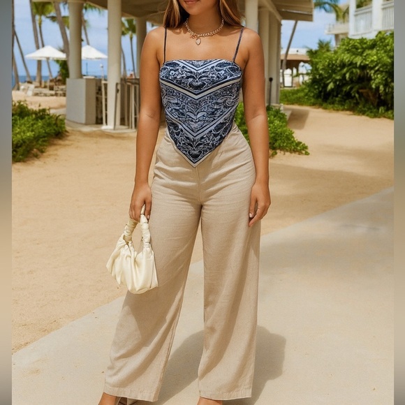 Rue21 Tops - Rue 21 and White Paisley backless tank Top NWT